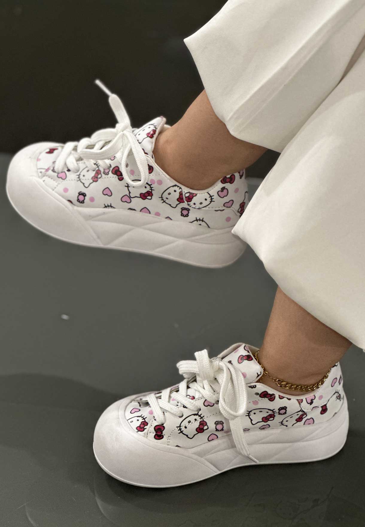 1023102 فروش کیف و کفش زنانه فروشگاه الیوت کتونی لیدی