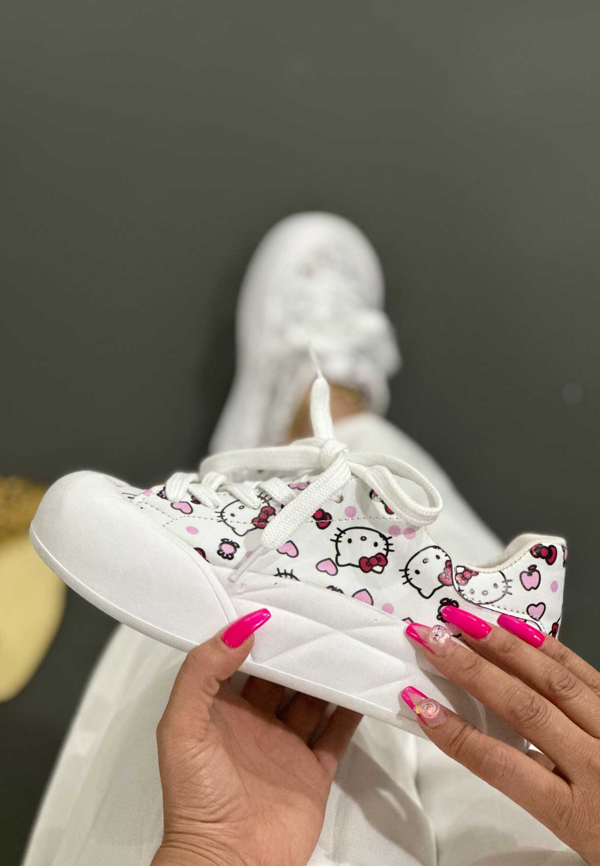 1023103 فروش کیف و کفش زنانه فروشگاه الیوت کتونی لیدی