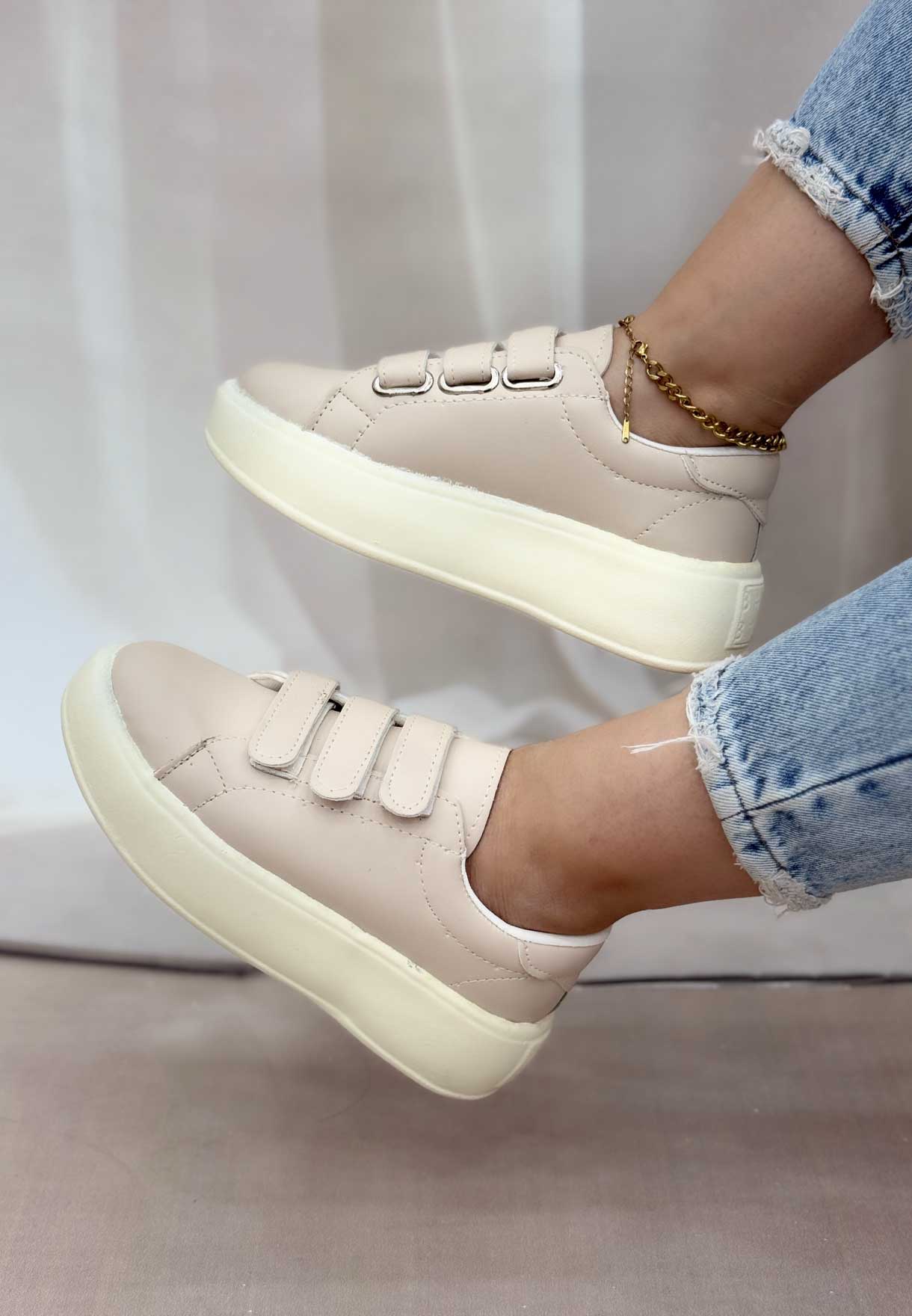 1060505 فروش کیف و کفش زنانه فروشگاه الیوت ونس سه چسب