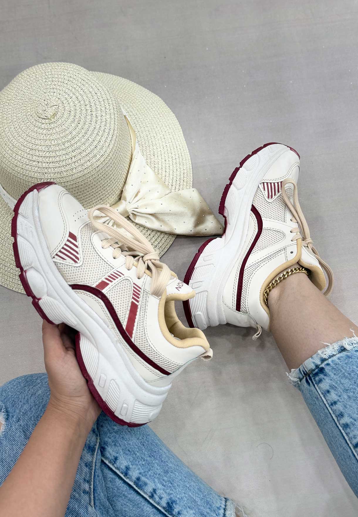 کتونی ماوی فروش کیف و کفش زنانه فروشگاه الیوت کتونی ماوی