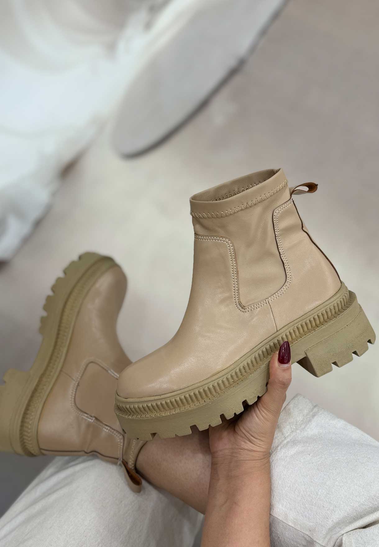 بوت لوکس فروش کیف و کفش زنانه فروشگاه الیوت بوت لوکس