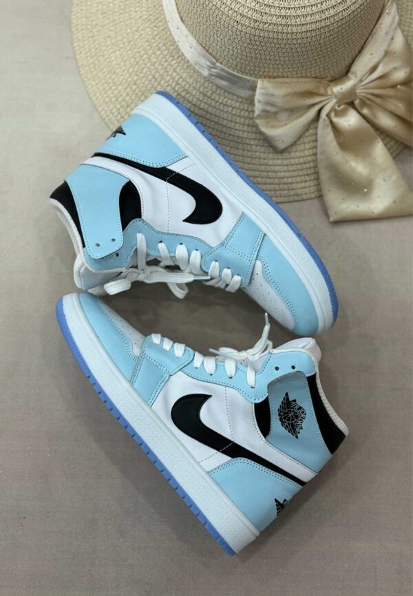 فروش کیف و کفش زنانه فروشگاه الیوت نیم‌ ساق جردی ایر نیو