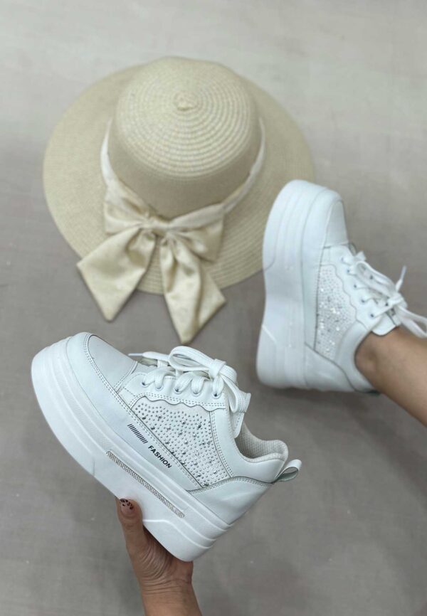 فروش کیف و کفش زنانه فروشگاه الیوت لژ مخفی نگینی