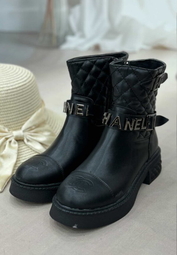 فروش کیف و کفش زنانه فروشگاه الیوت بوت شنل برجسته