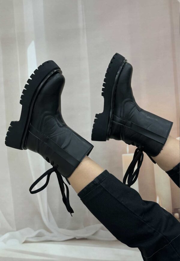 فروش کیف و کفش زنانه فروشگاه الیوت بوت شبنم