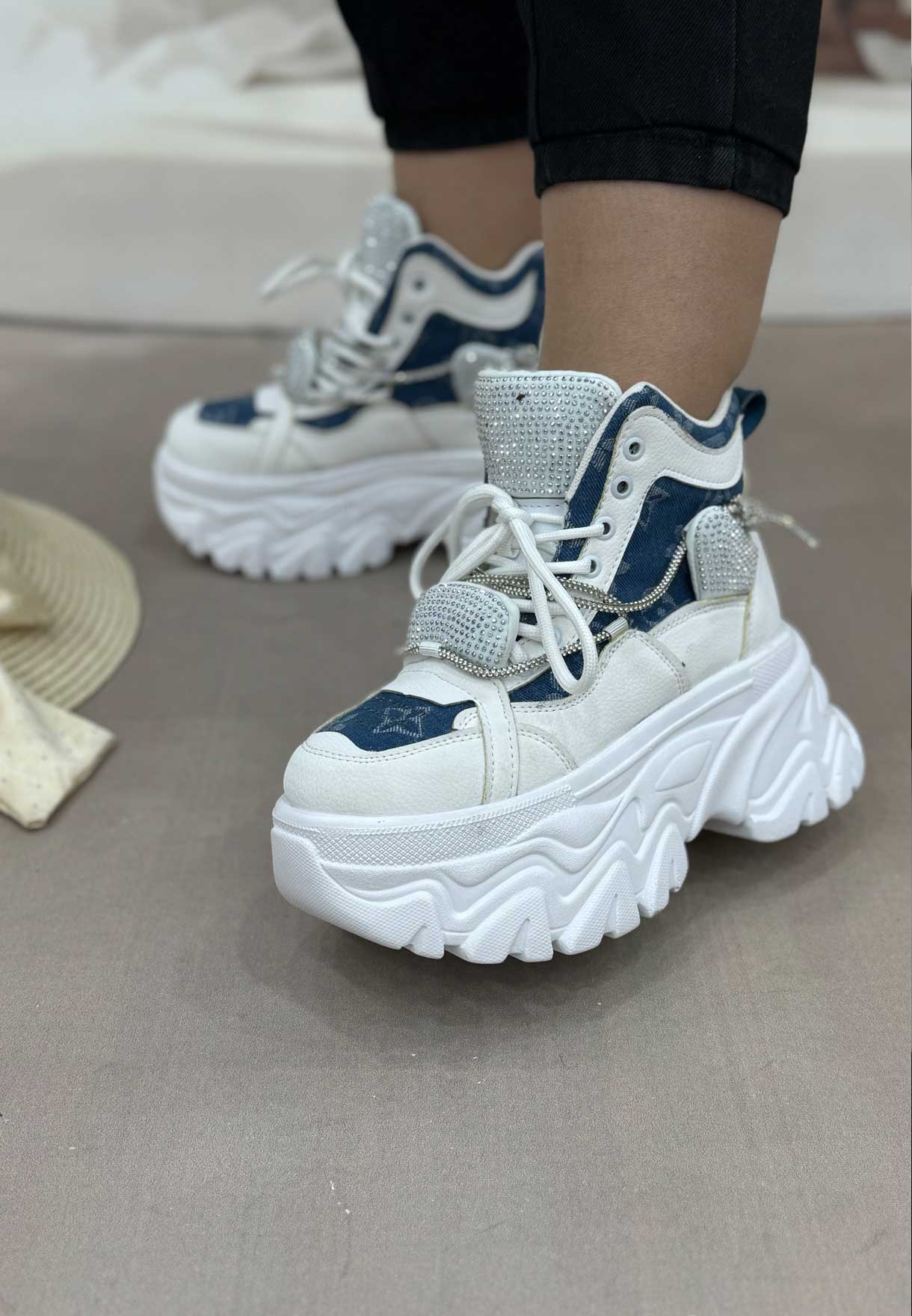 فروش کیف و کفش زنانه فروشگاه الیوت نیم ساق باغ