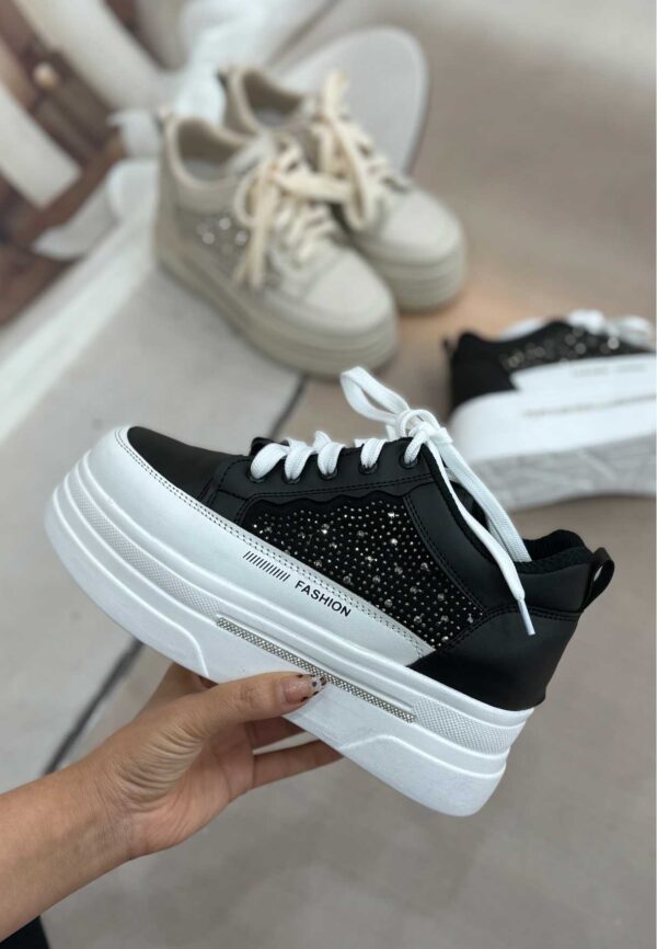 فروش کیف و کفش زنانه فروشگاه الیوت لژ مخفی نگینی