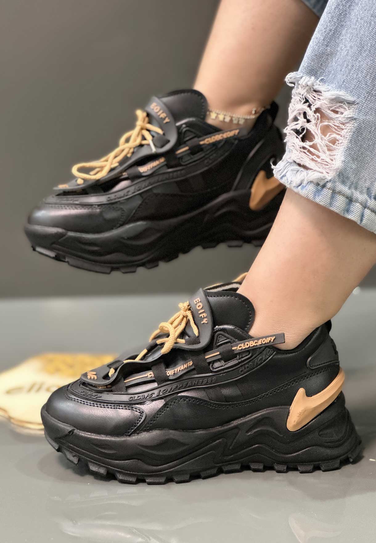 672107 کتونی ملکه