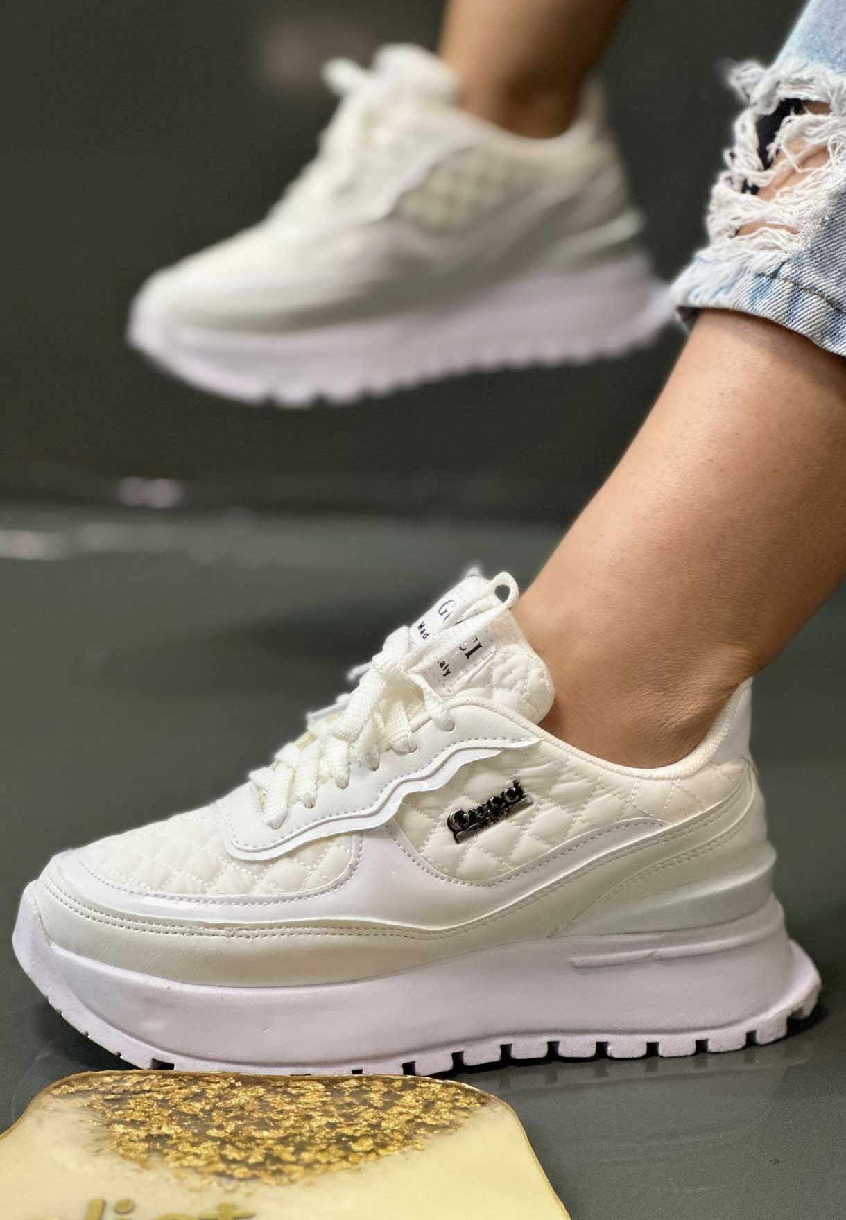 690801 فروشگاه الیوت کتونی شیدا